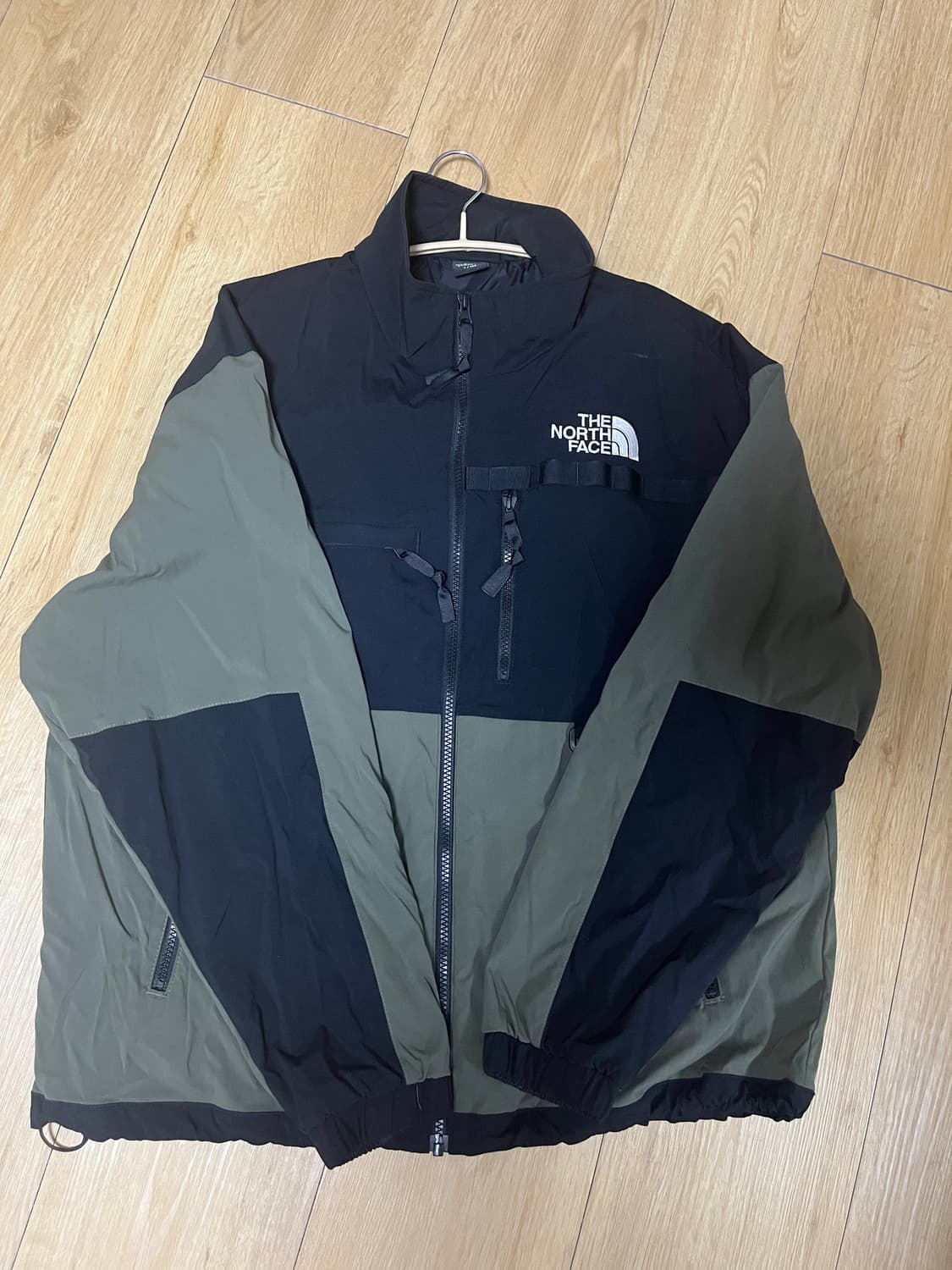 노스페이스 바람막이 상품이미지2