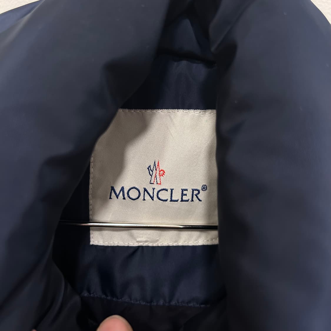 몽클레어 체스트 포켓 구스다운 패딩 자켓 상품이미지3