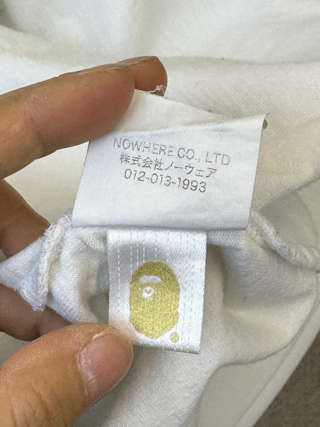 베이프 X 아페쎄 22fw 마일로 온 APC 와이드 티셔츠 상품이미지6