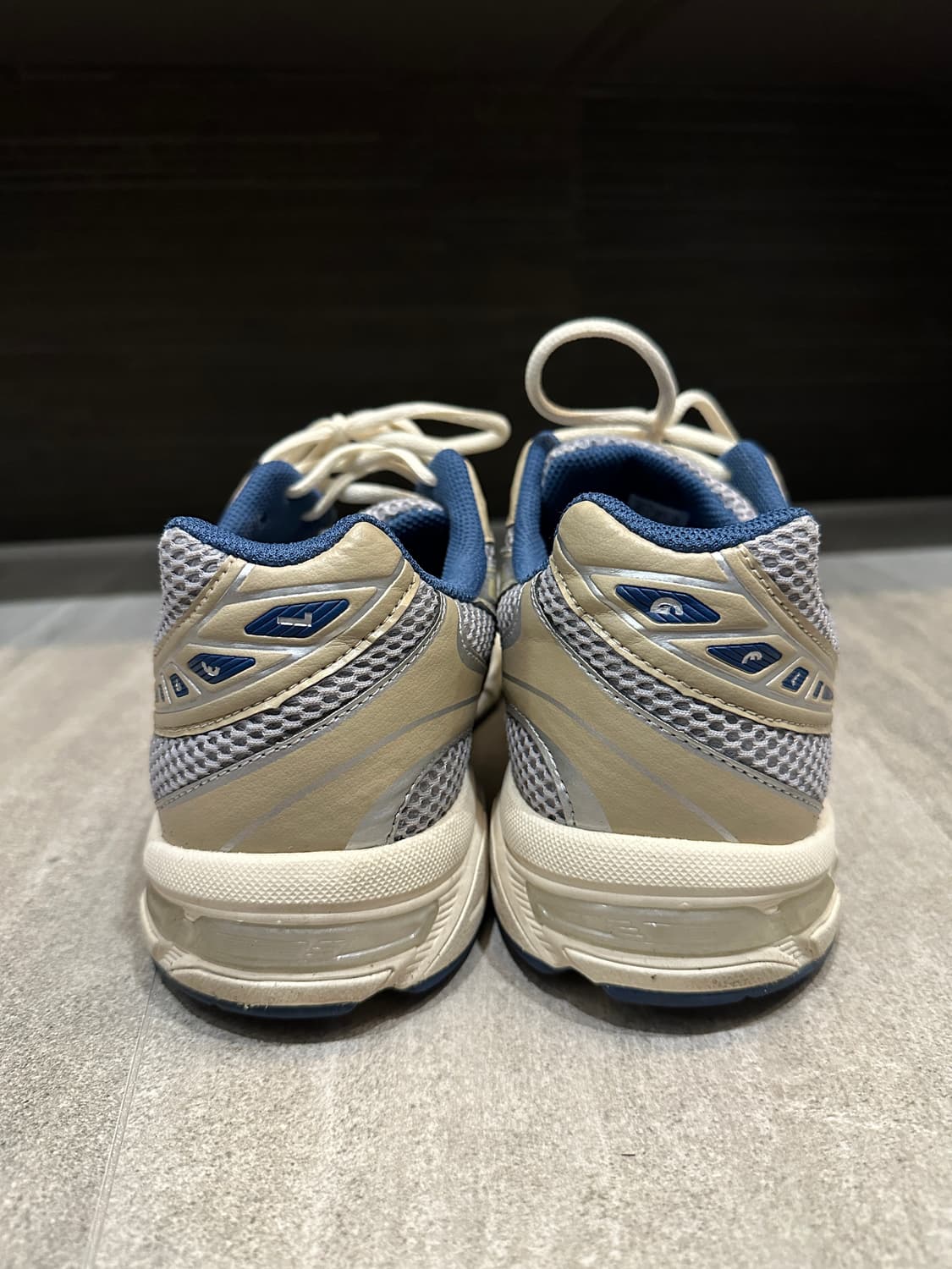 아식스 젤 1130 오이스터 그레이 퓨어 실버 280 상품이미지3