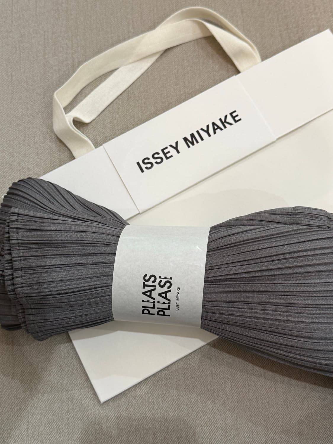 이세이미야케 플리츠플리즈 베이직 스커트 3 사이즈 새상품 그레이 상품이미지1