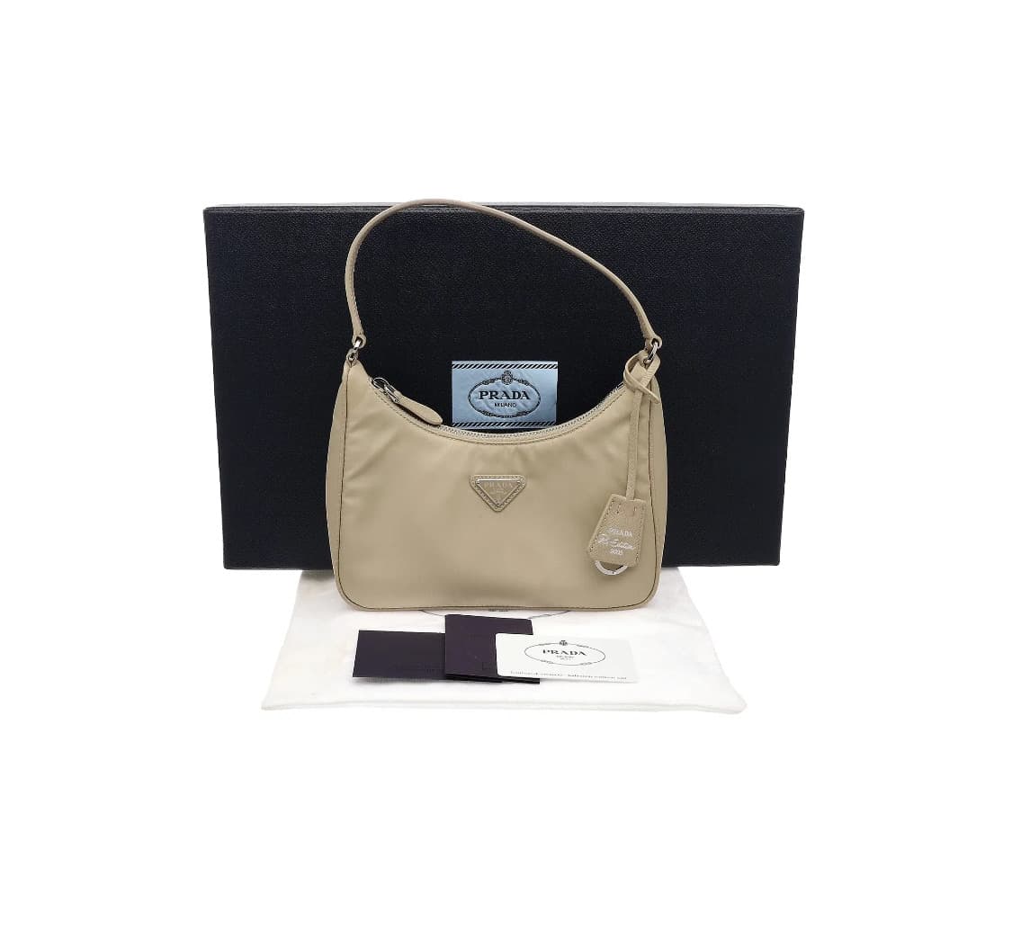 [A급] 프라다 리에디션 2005 사피아노 &리나일론 호보백 판매합니다! 상품이미지1