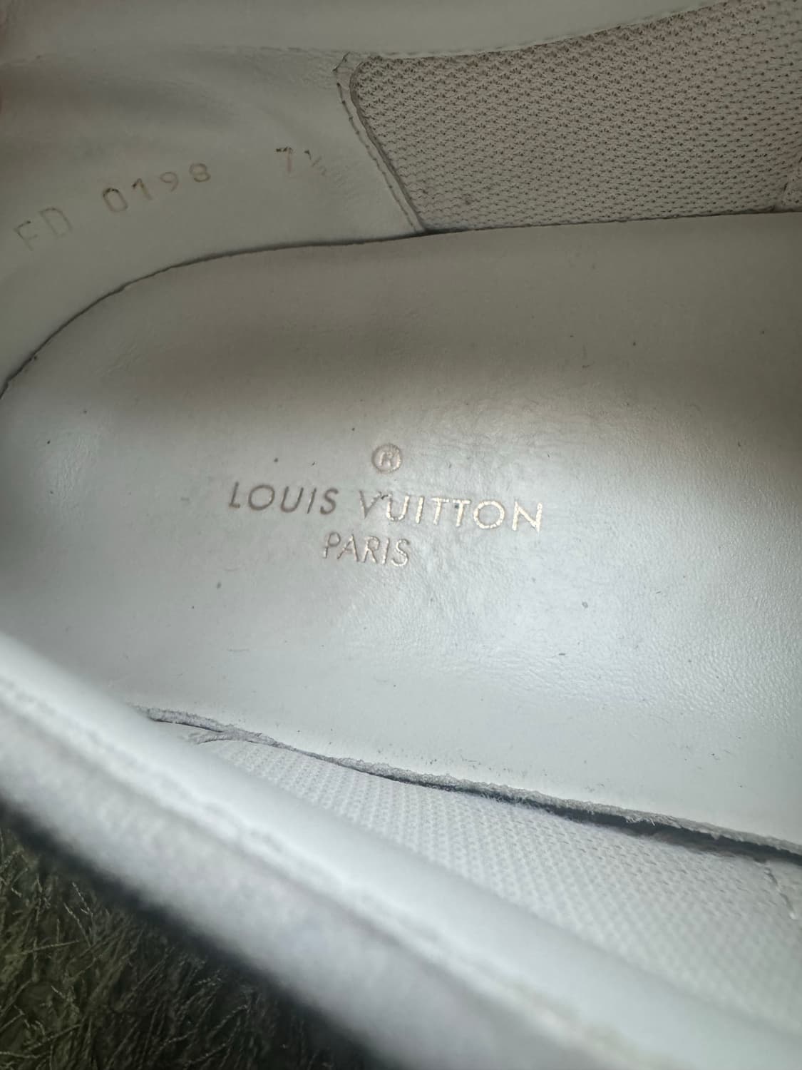 정품 루이비통 스니커즈  상품이미지6