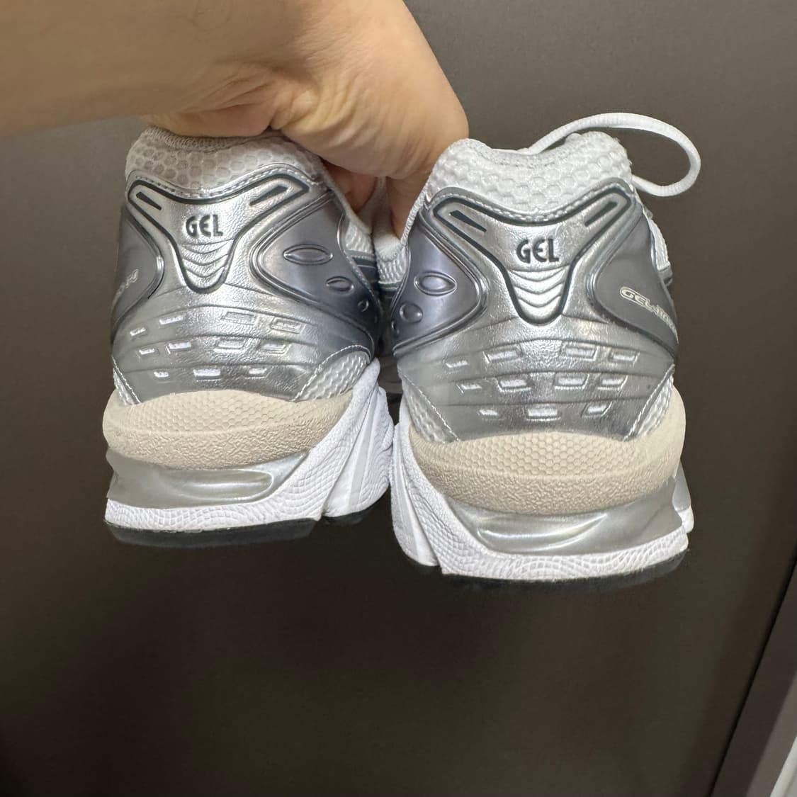 (290) 아식스 젤카야노14 실버 그레이 상품이미지3