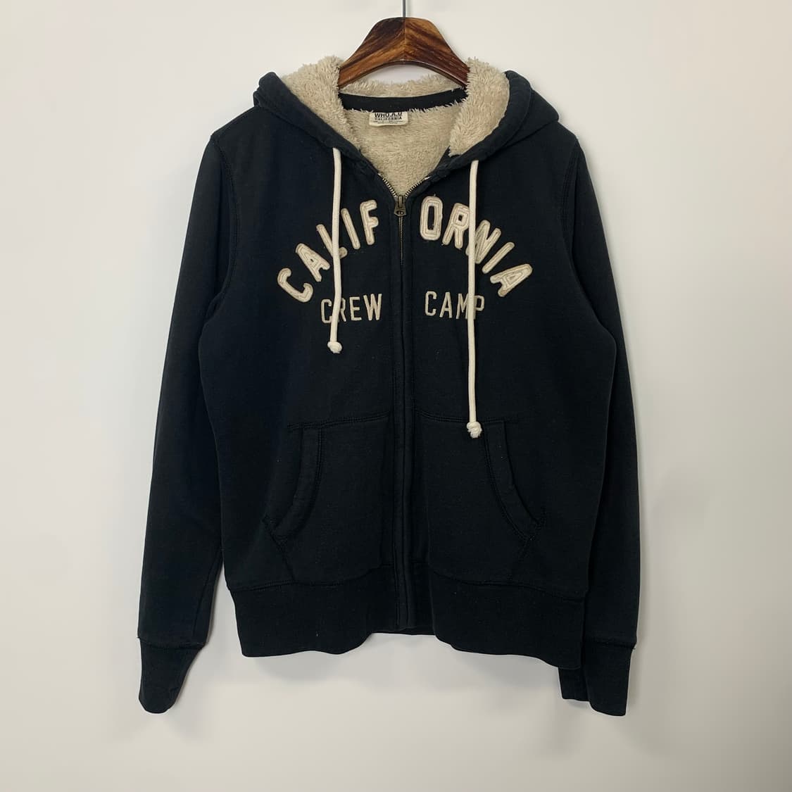 후아유 y2k 와투케 블랙 양털 후드집업 상품이미지2