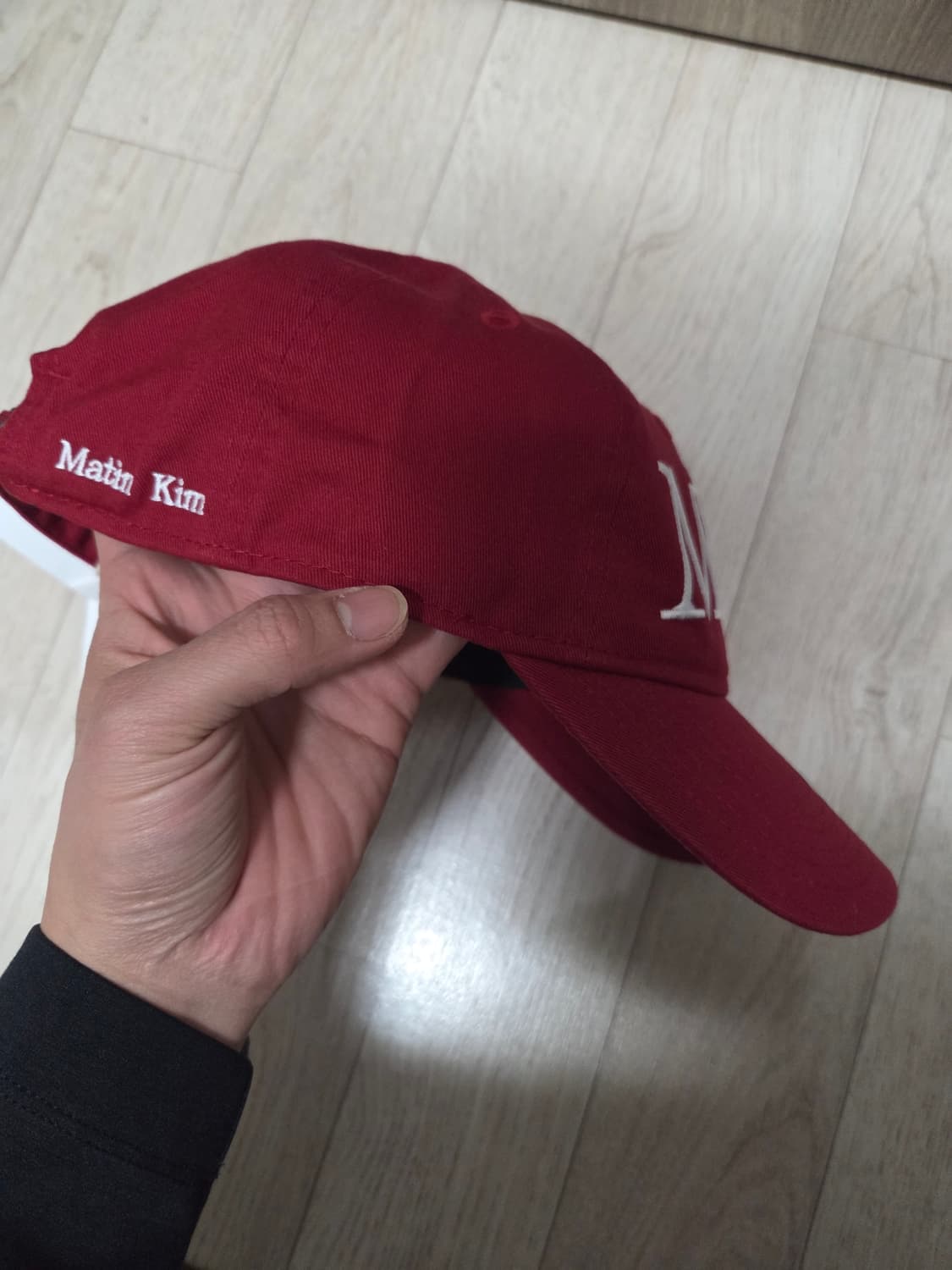 뉴에라 마뗑킴 베이직 언스트럭쳐 볼캡 레드 상품이미지4