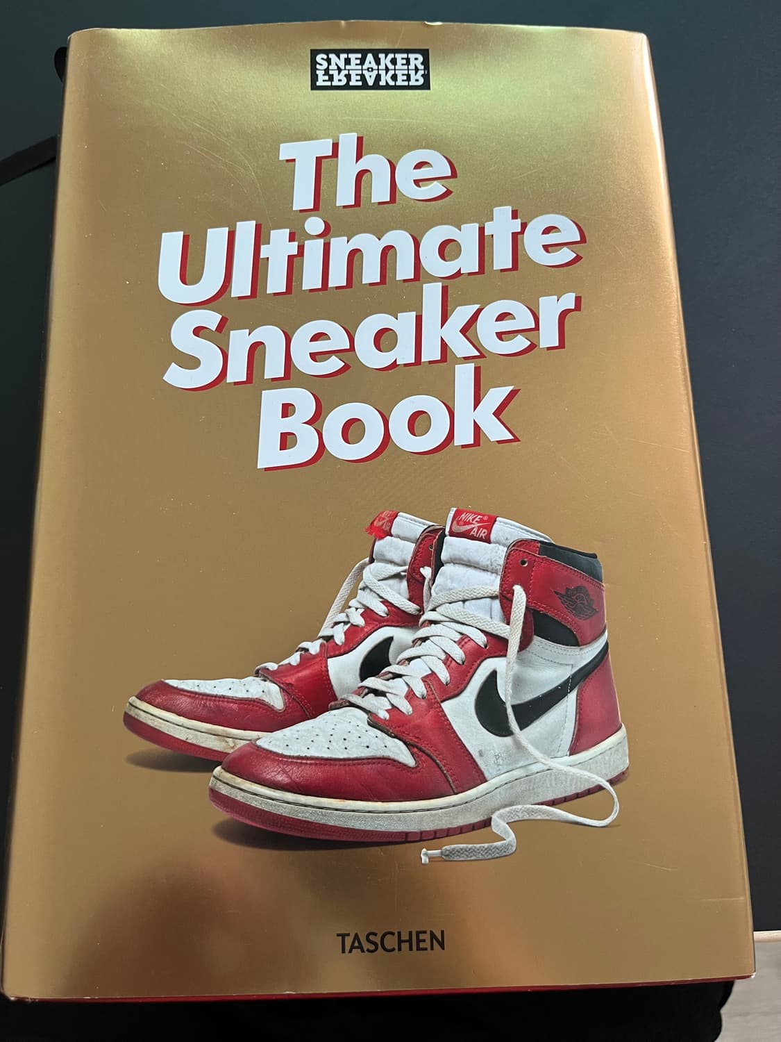 나이키 The ultimate sneaker book 상품이미지1