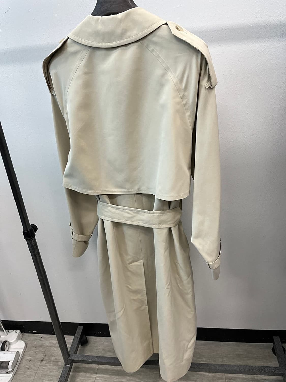 110-115) 버버리 견장 봄 트렌치코트 상품이미지7