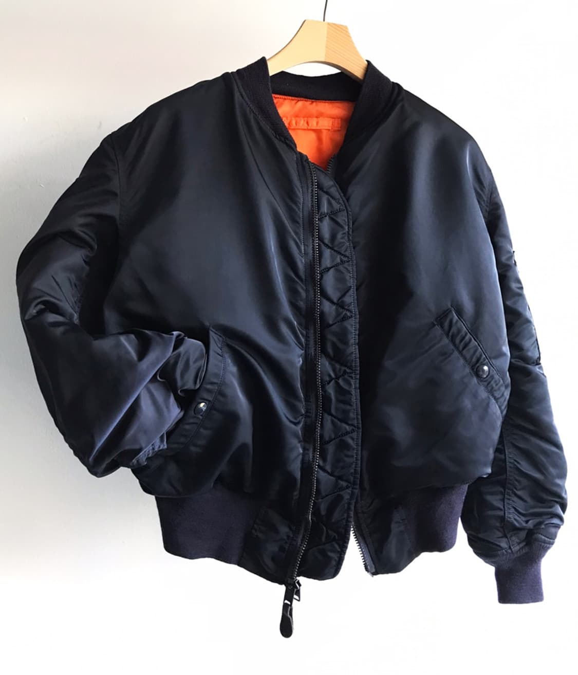 ALPHA INDERSTRIES 1968 MA-1 상품이미지1