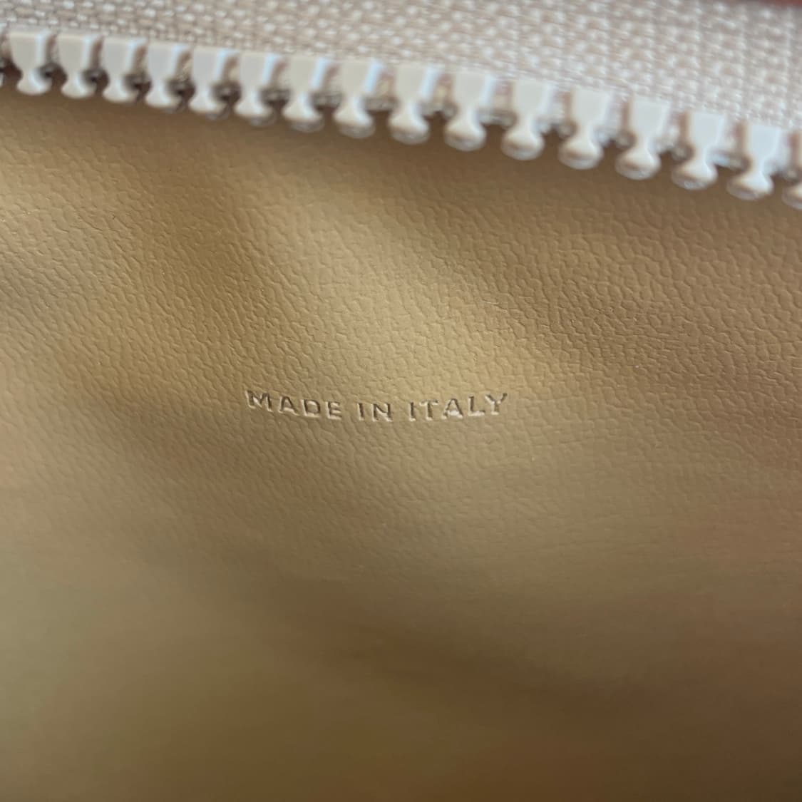 지방시 클러치백 새상품 상품이미지3