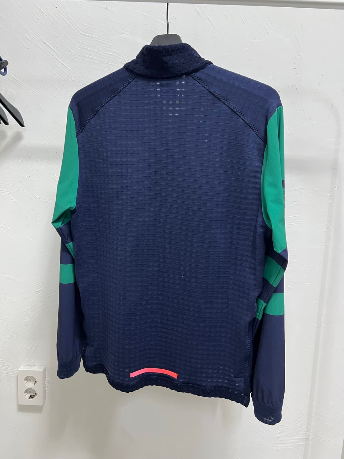 M 나이키 와일드런 반집업 하프집업  상품이미지3