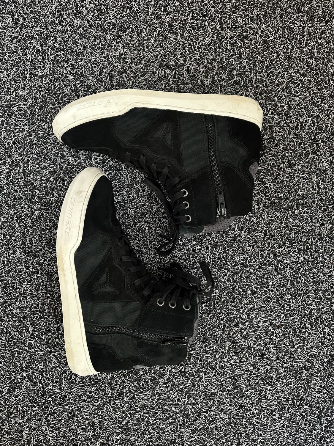 다이네즈 메트로폴리스 스니커즈 블랙 265mm 상품이미지6