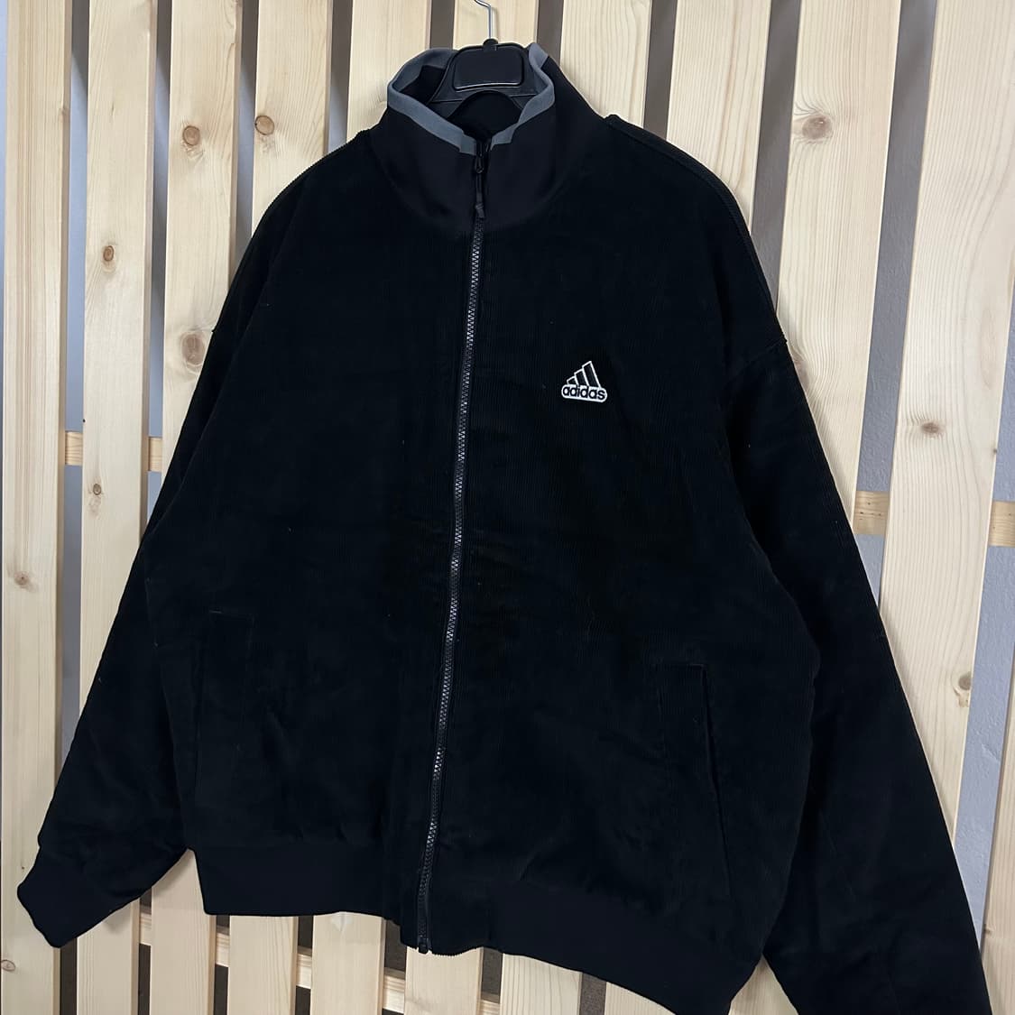 (XL) 아디다스 코듀로이 블랙 자켓 상품이미지2