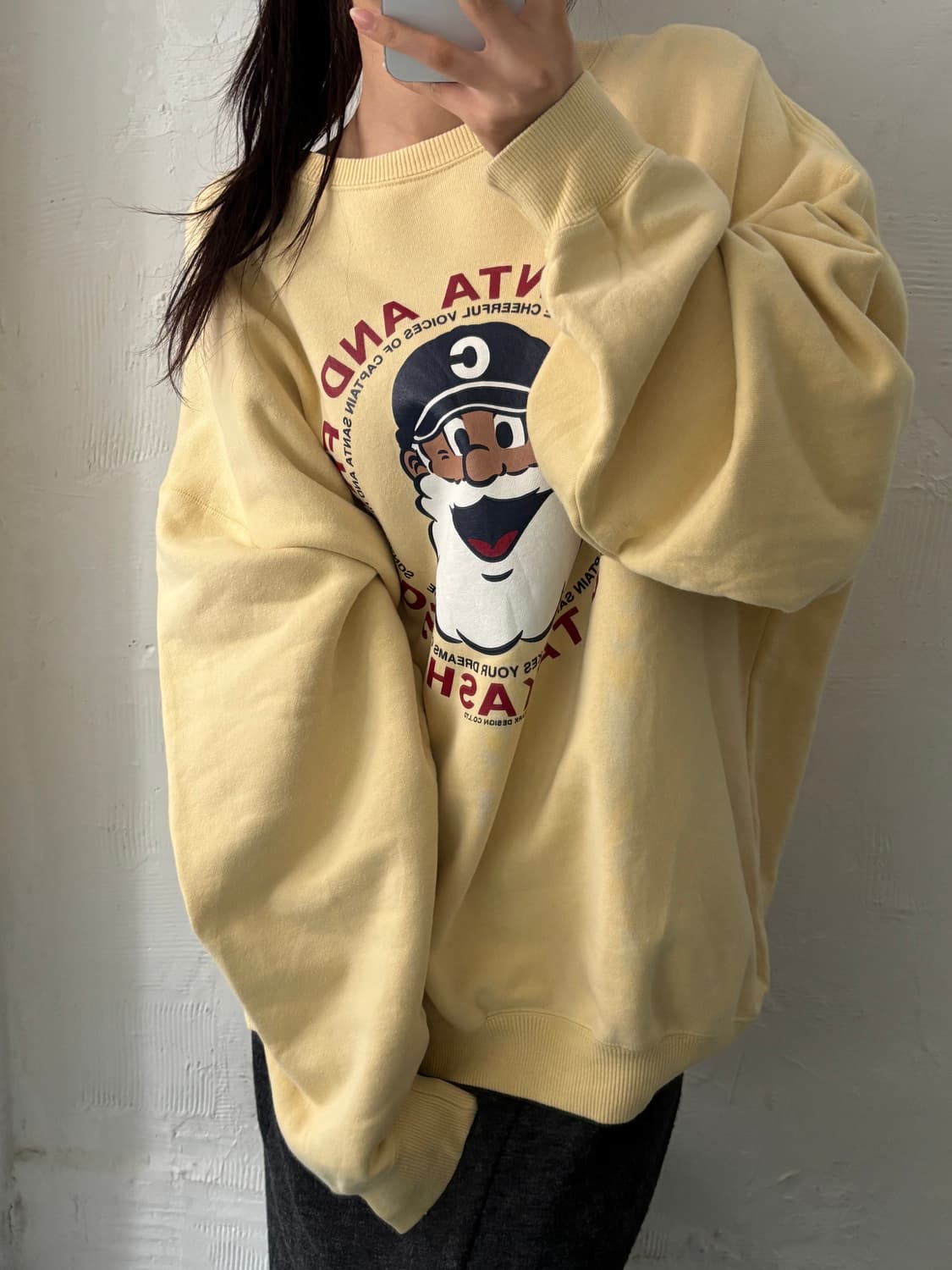 Captain Santa 캡틴산타 레몬 컬러 빅로고 맨투맨 상품이미지2