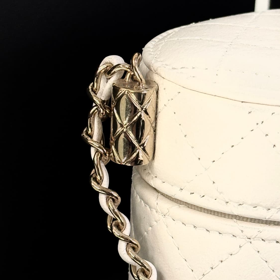 [신형] 샤넬 코스매틱 베니티 미니 31번대 상품이미지7