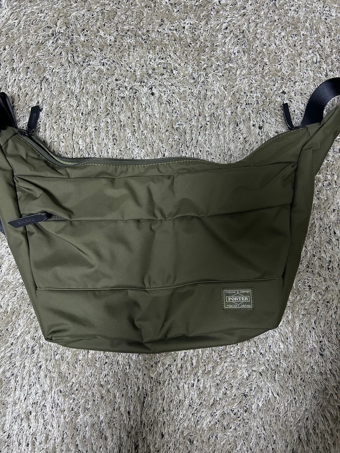 요시다포터 크로스백 상품이미지1