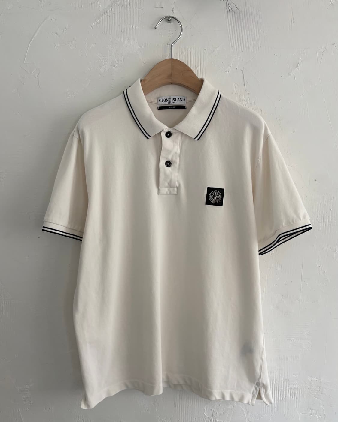 Stone Island 스톤아일랜드 아이보리컬러 슬림핏 PK 카라티셔츠 상품이미지3