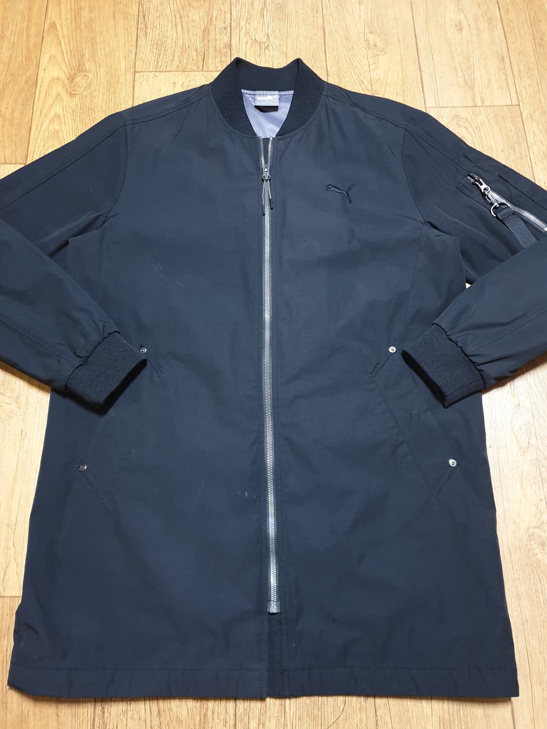 1142 푸마 롱 바람막이 95 사이즈입니다 상품이미지2