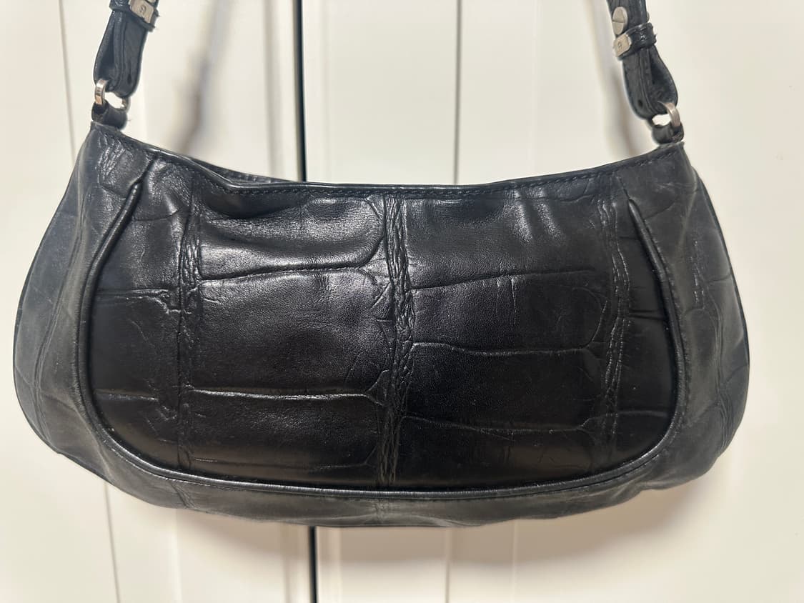 아이그너 블랙 가죽 숄더백 상품이미지4