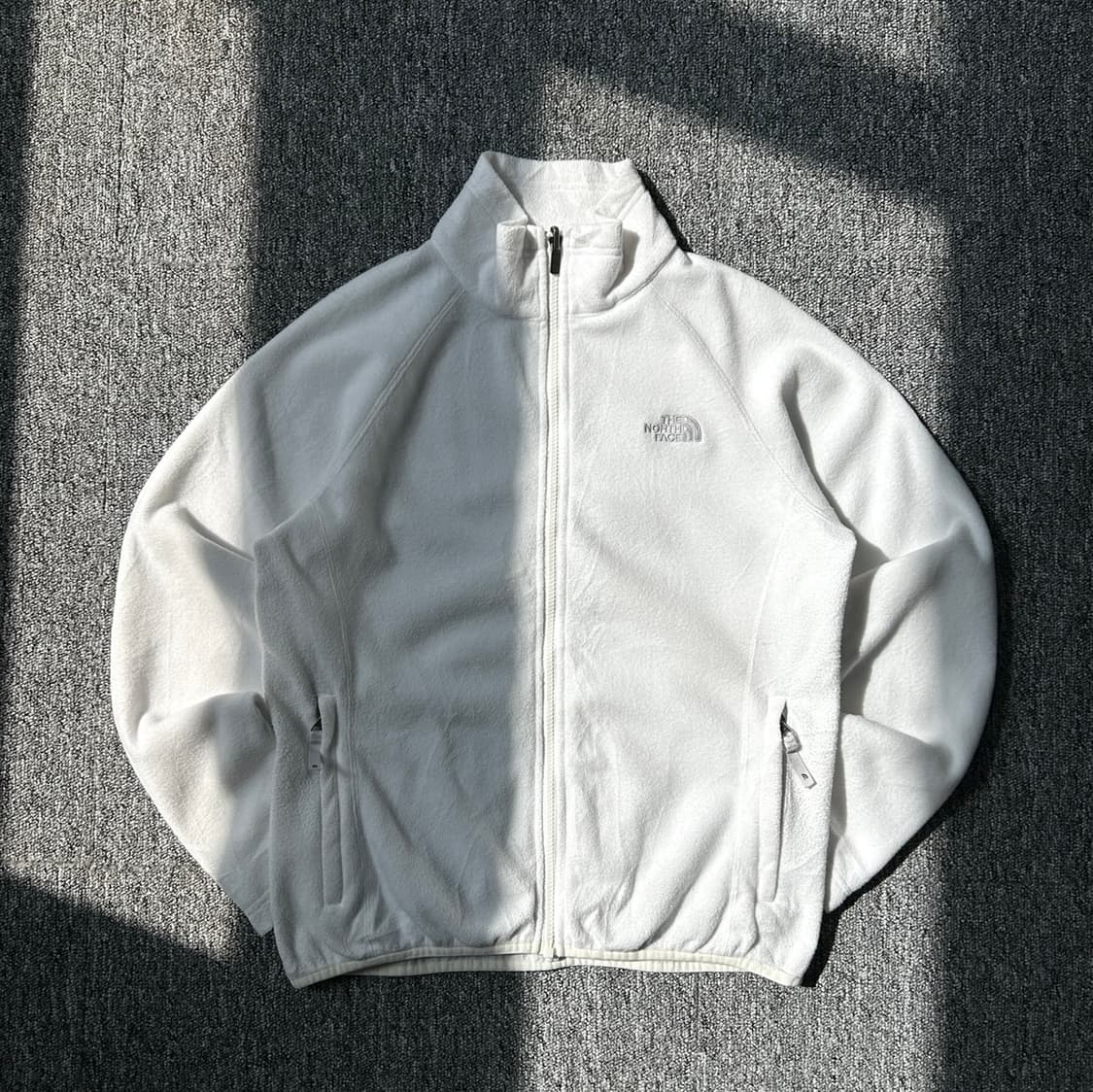노스페이스 화이트 플리스 집업  상품이미지1