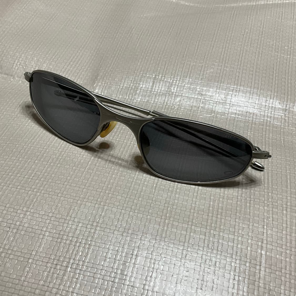 빈티지 오클리 A와이어 2.0 다크카본 스프링힌지 상품이미지2