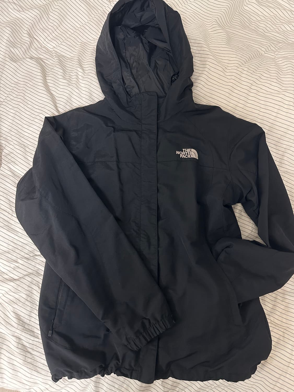 노스페이스 바람막이 상품이미지1