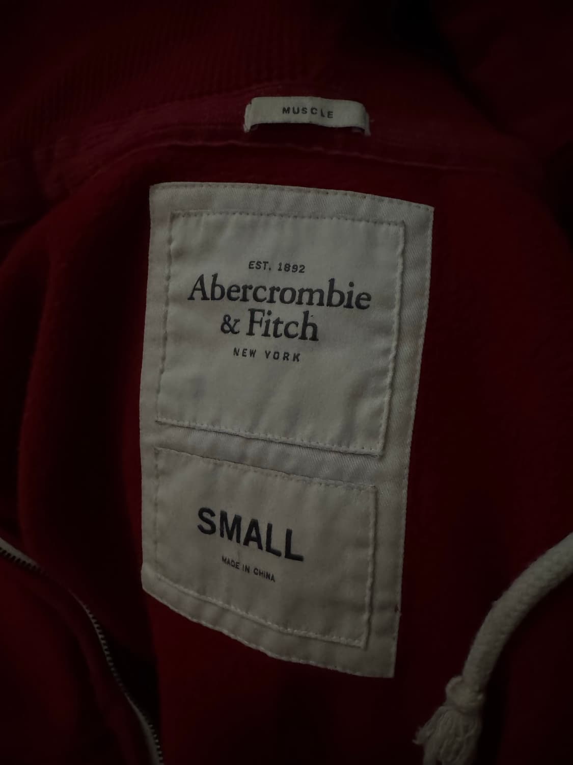 에베크롬비 데미지 디테일 후드직업 상품이미지3