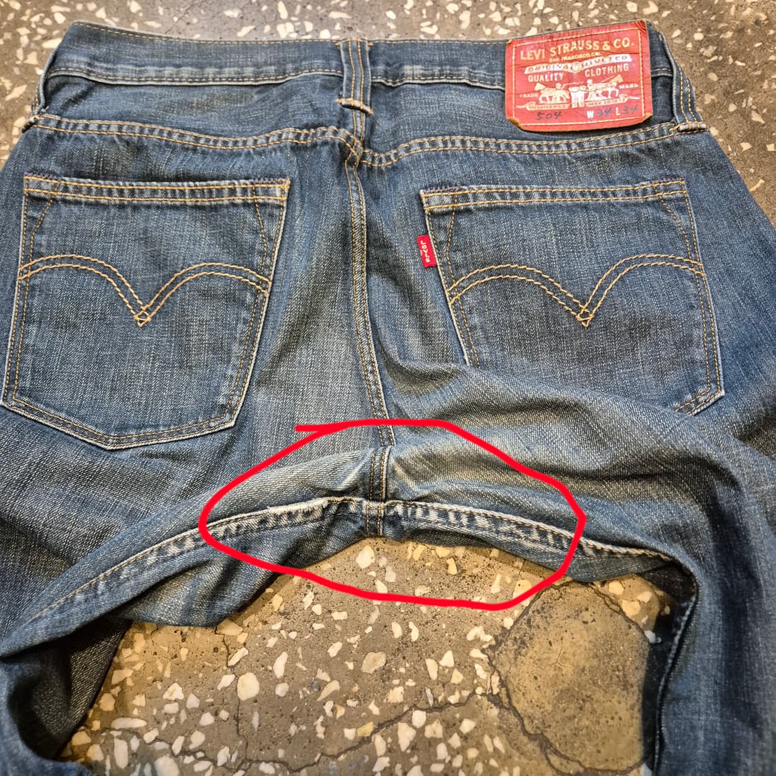 34인치 리바이스 504 워싱청바지  상품이미지8