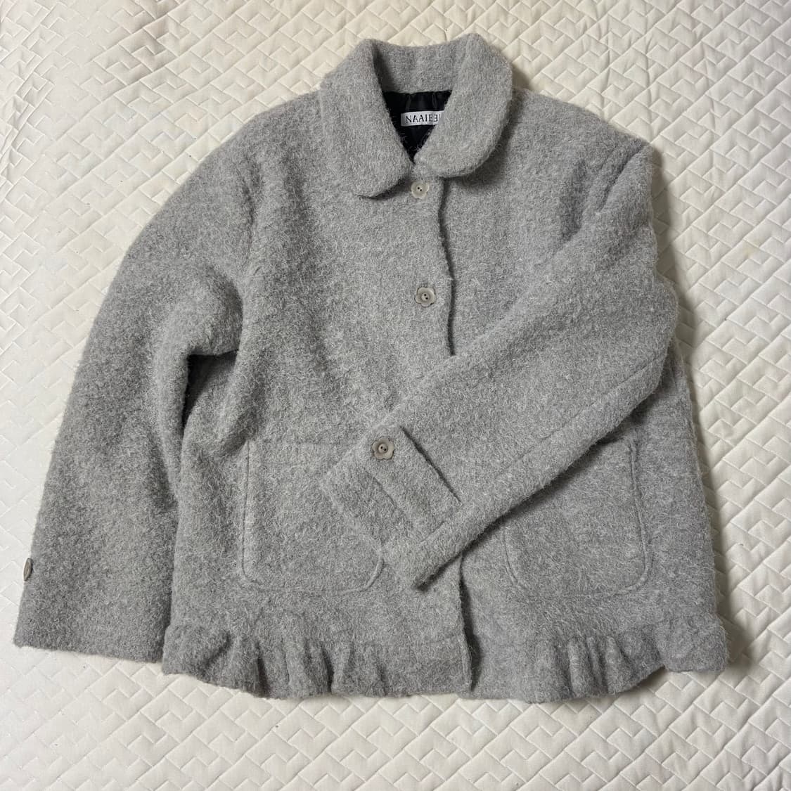 나이엔 라운드 플라켓 숏 코트 상품이미지1