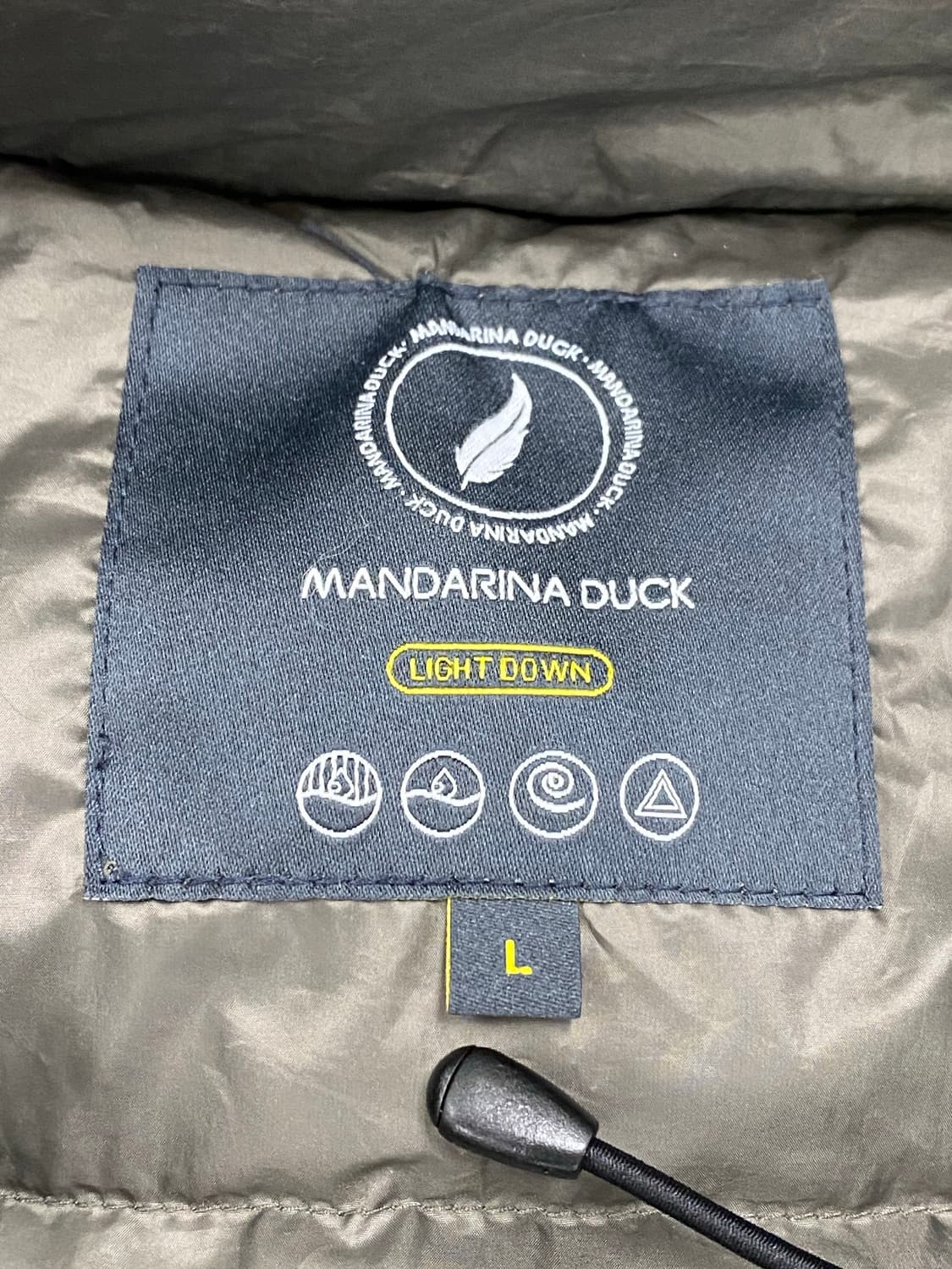 만다리나덕 라이트 다운 후드 패딩 점퍼 L 상품이미지5