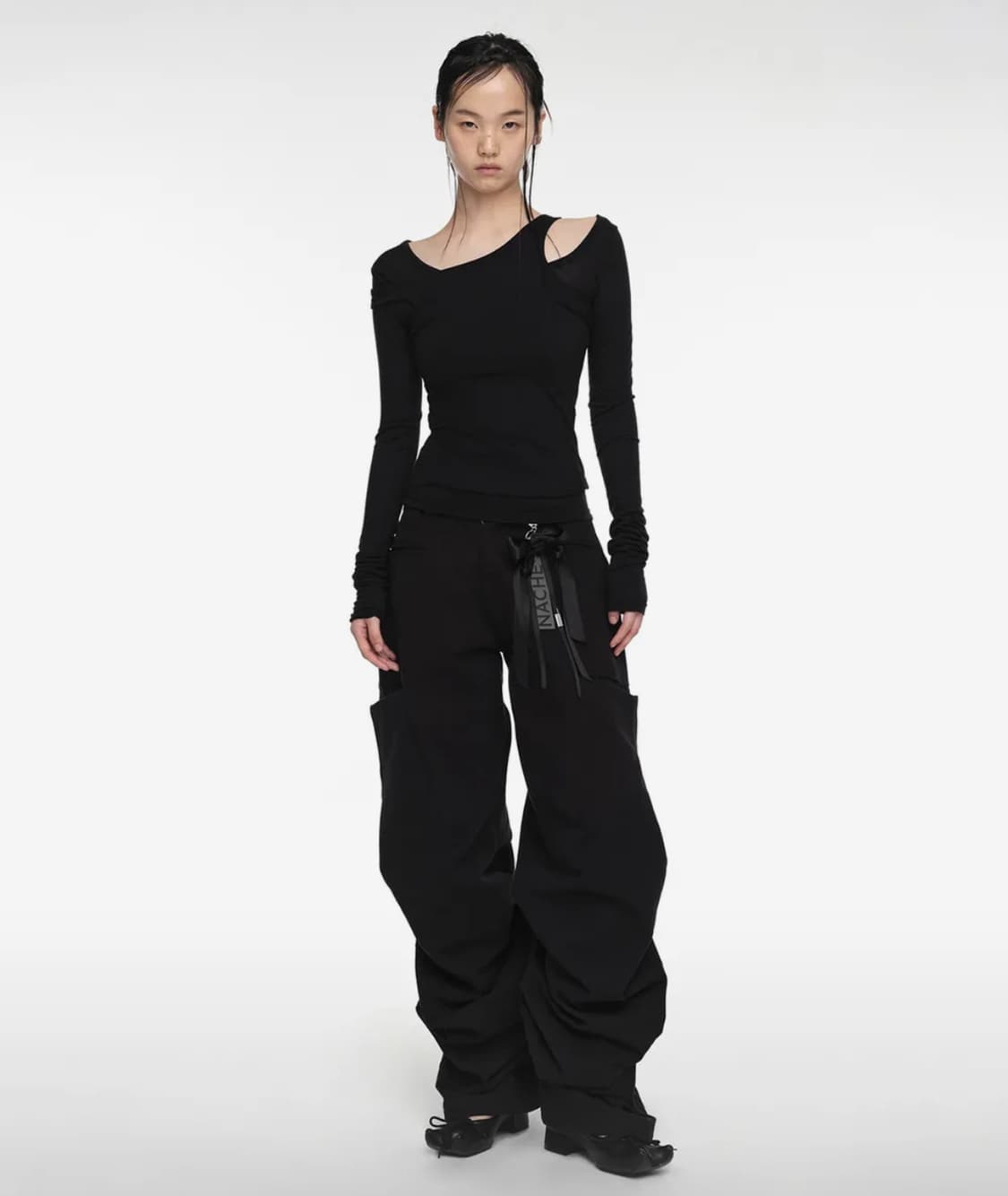 PINTUCK WIDE PANTS (UNISEX) BLACK 상품이미지1