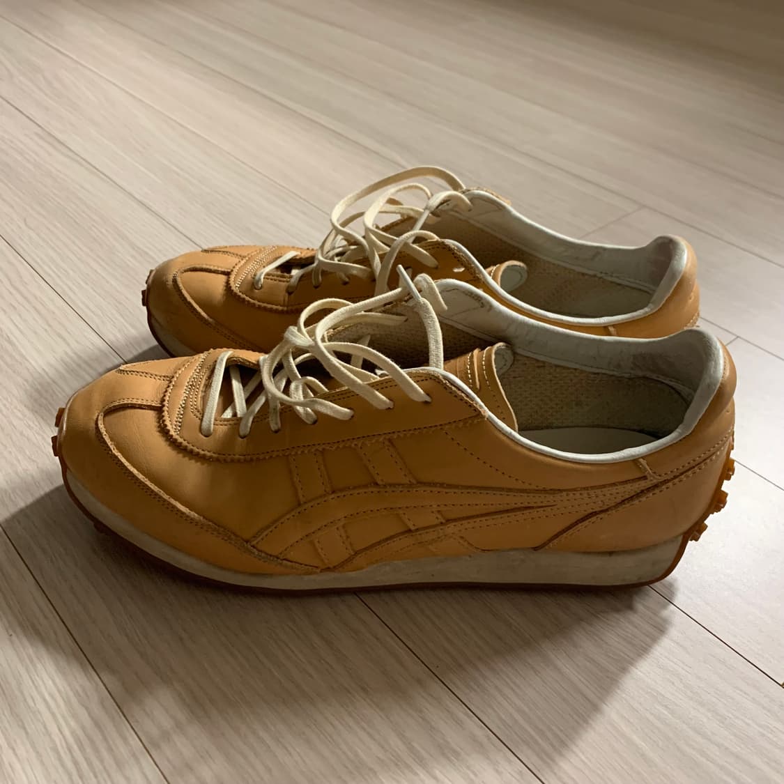 오니츠카타이거 EDR 260 상품이미지1