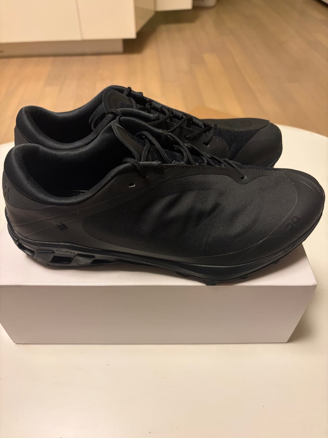 On x PAF 클라우드 벤쳐 블랙 [265] 상품이미지4