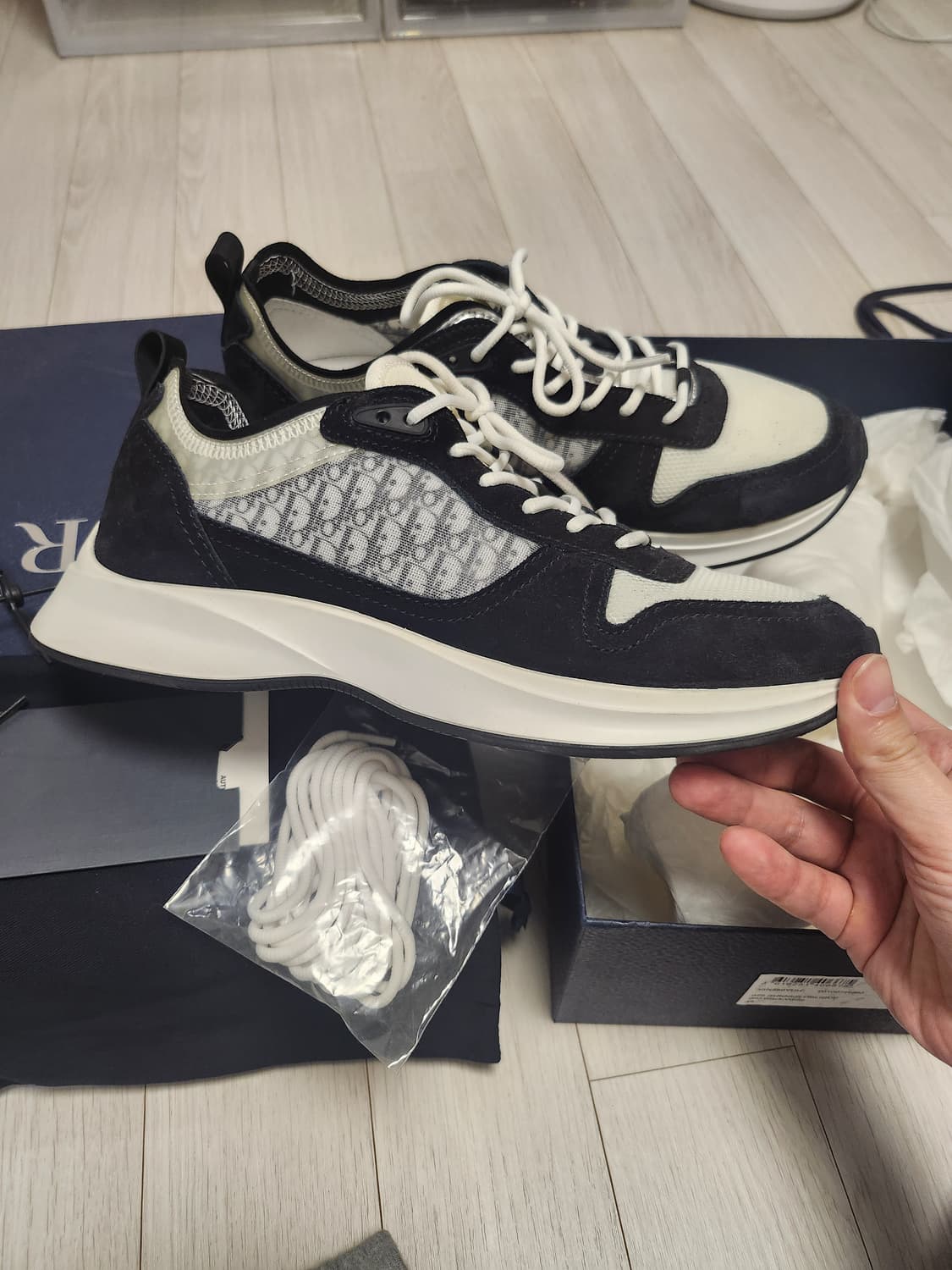 디올 오블리크 b25 스니커즈 42사이즈 상품이미지2