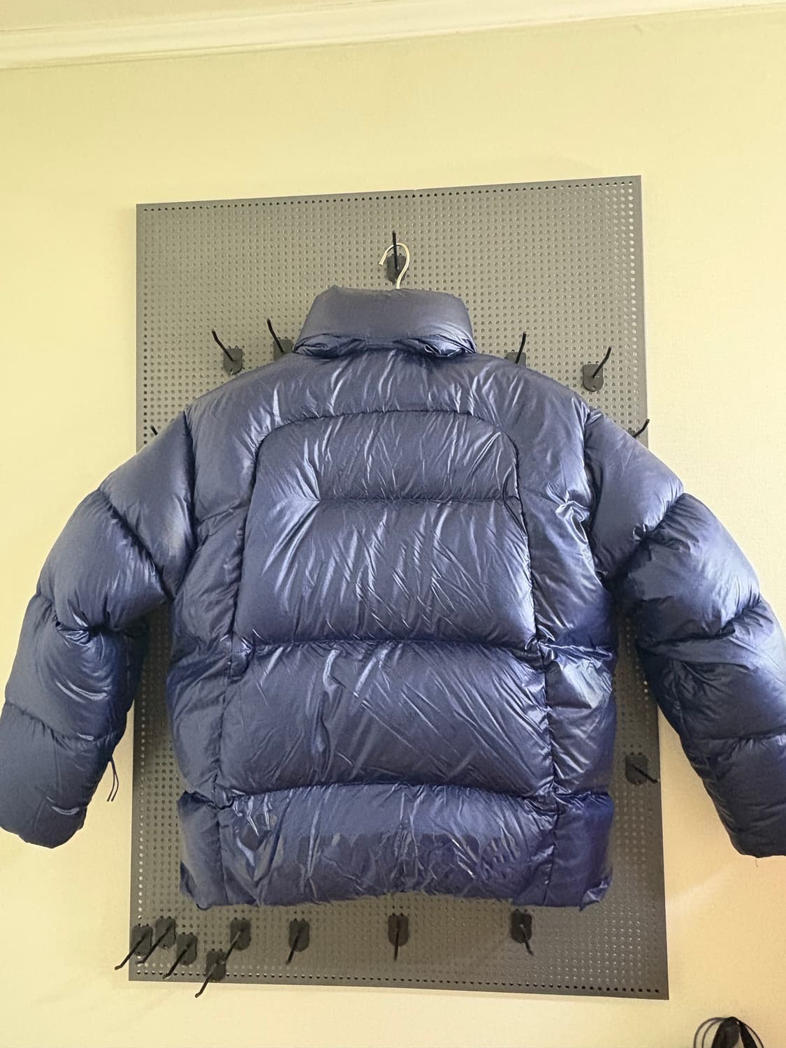 슈프림 페더웨이트 다운 퍼퍼 자켓 네이비 - 23FW 상품이미지3