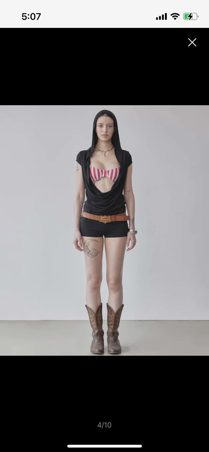 [새상품] (M) [원가_98,000원] 스컬프터 마린 슈트 상품이미지4