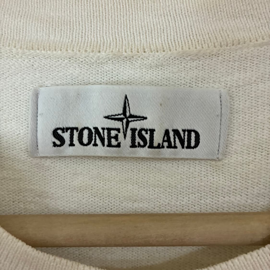 스톤 아일랜드 롱 슬리브 리스 니트 상품이미지4