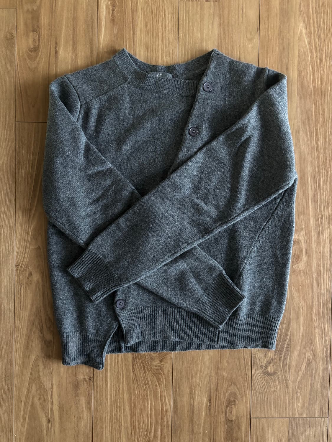 누마레ee 가디건 판매합니다 상품이미지1