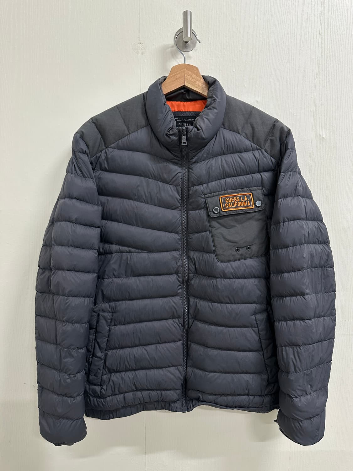 GUESS 게스 남성 패딩 XL 상품이미지1