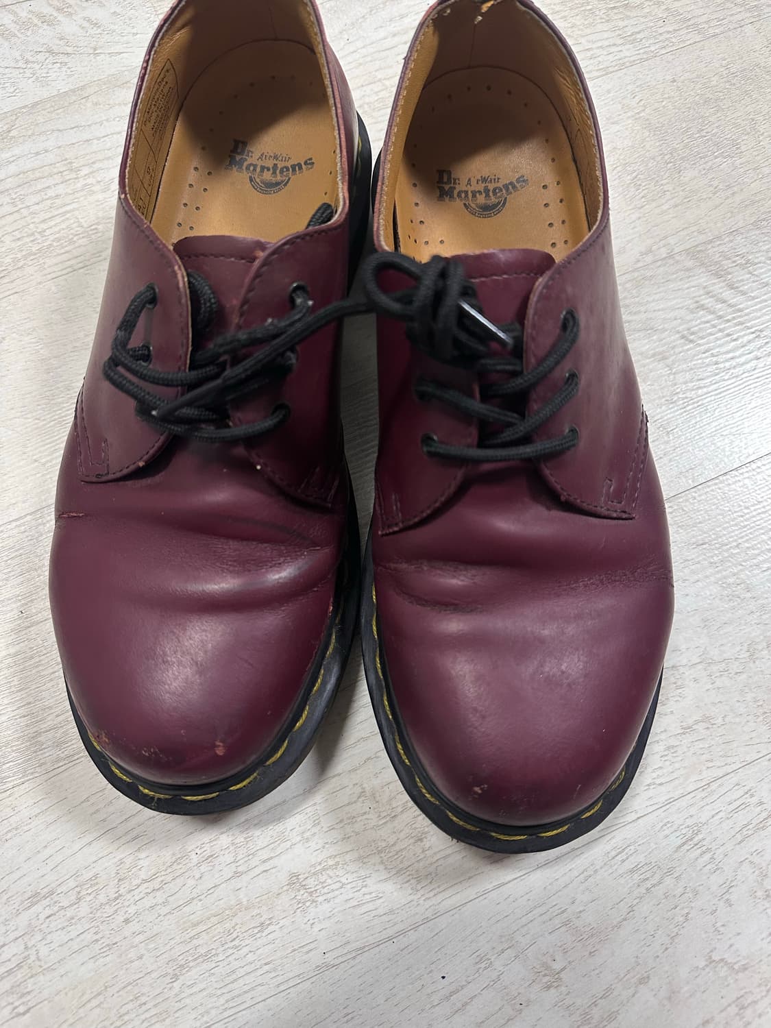 닥터마틴 1461 스무스 체리레드 Uk7 상품이미지1