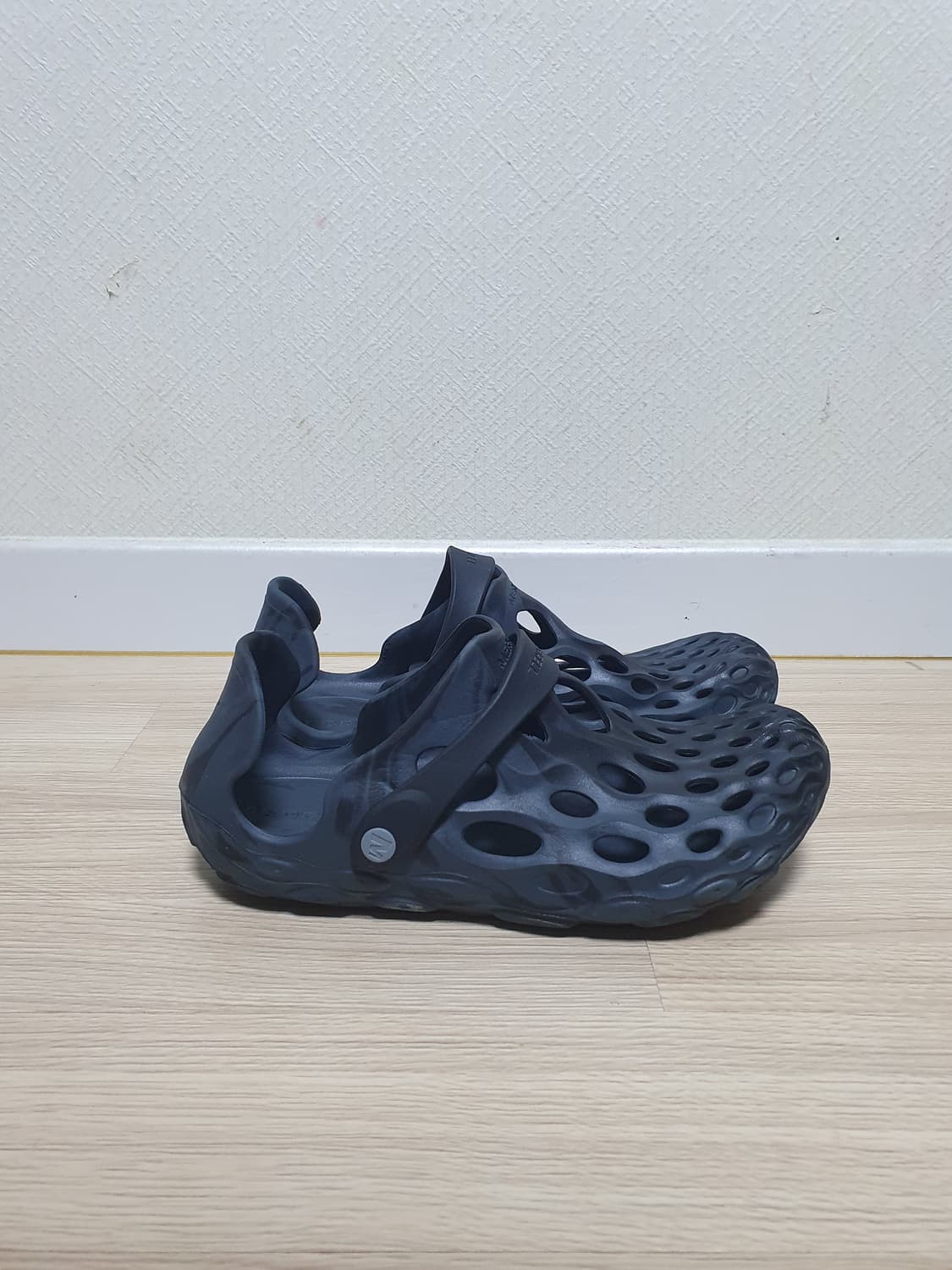 머렐 하이드로 목 샌들 270 상품이미지1