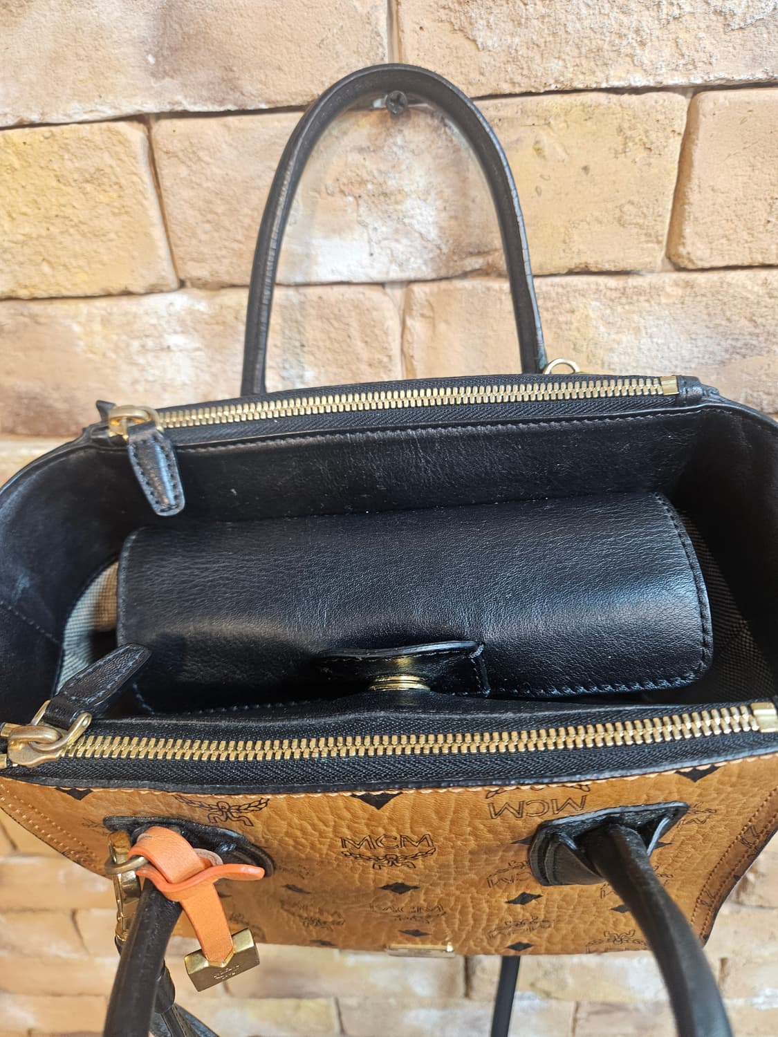 MCM 비세토스 토트백 브라운 상품이미지5