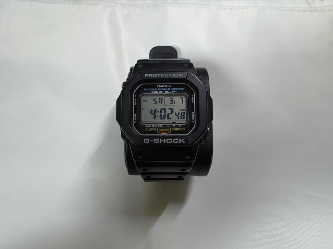 지샥(G-SHOCK) 터프 솔라 G-5600E 상품이미지1