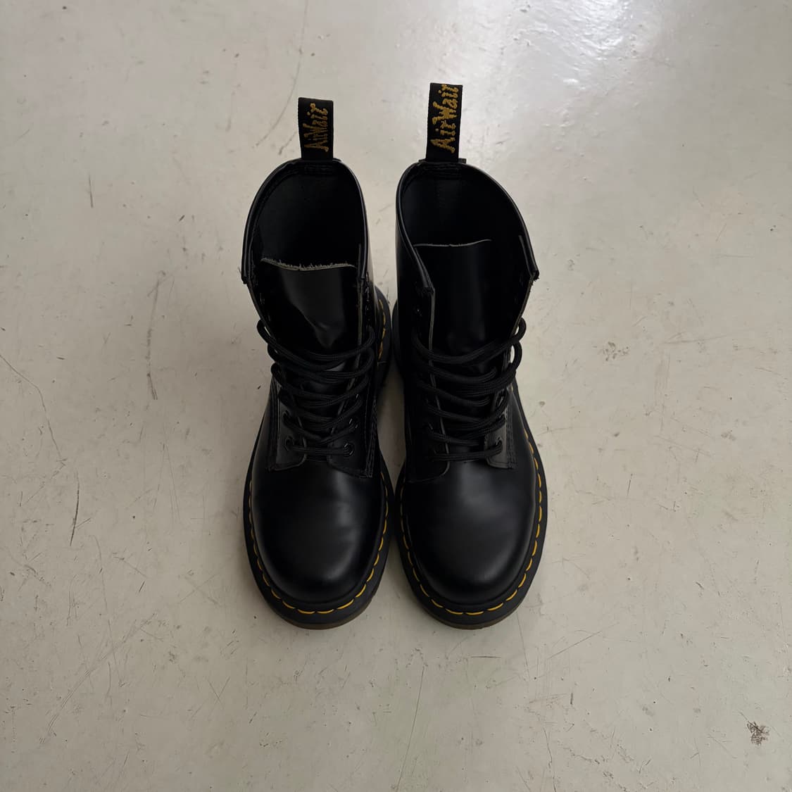닥터마틴 10072 8홀 빈티지 부츠 UK5 상품이미지2