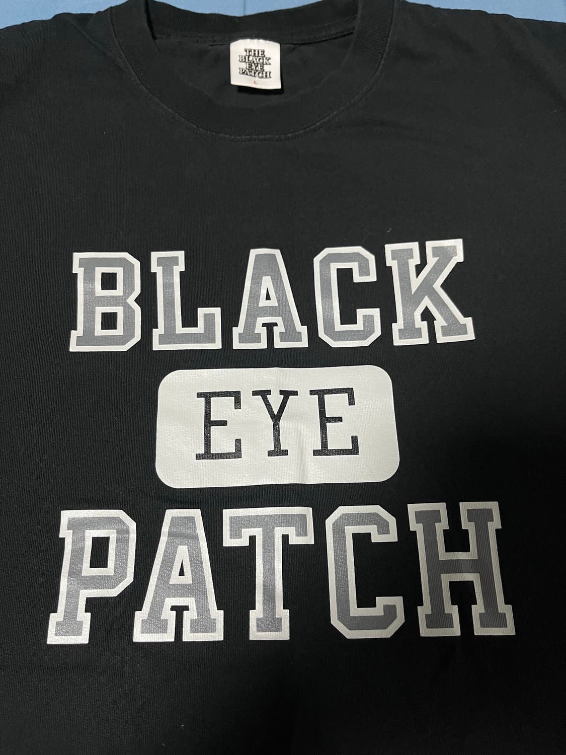 블랙아이드패치 반팔 L 스티커 증정 상품이미지3