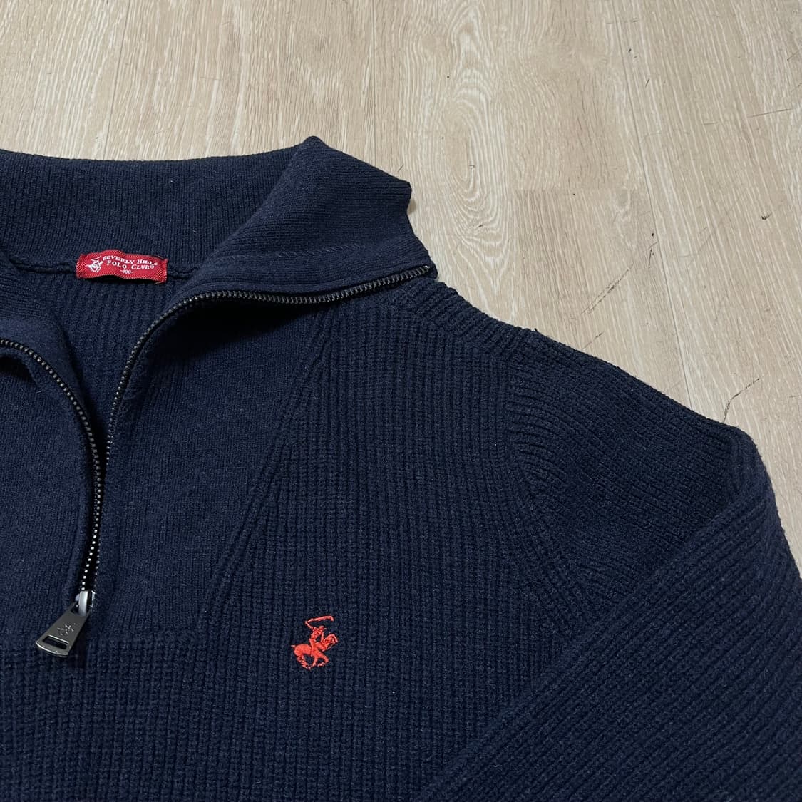 버버리힐즈폴로클럽 모직 하이넥 하프 집업 니트 L(100) 상품이미지4