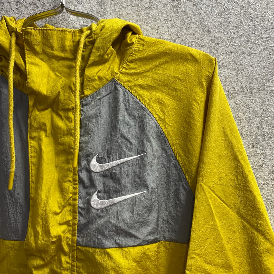 나이키 더블스우시 옐로우 우븐 후드 자켓 바람막이 B3974 상품이미지3
