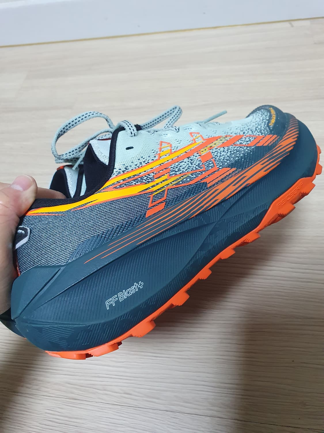 아식스 트라부코 맥스 4 트레일러닝화 255 상품이미지7