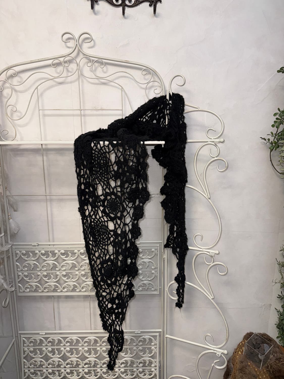 Metro City black flower crochet muffler 상품이미지1
