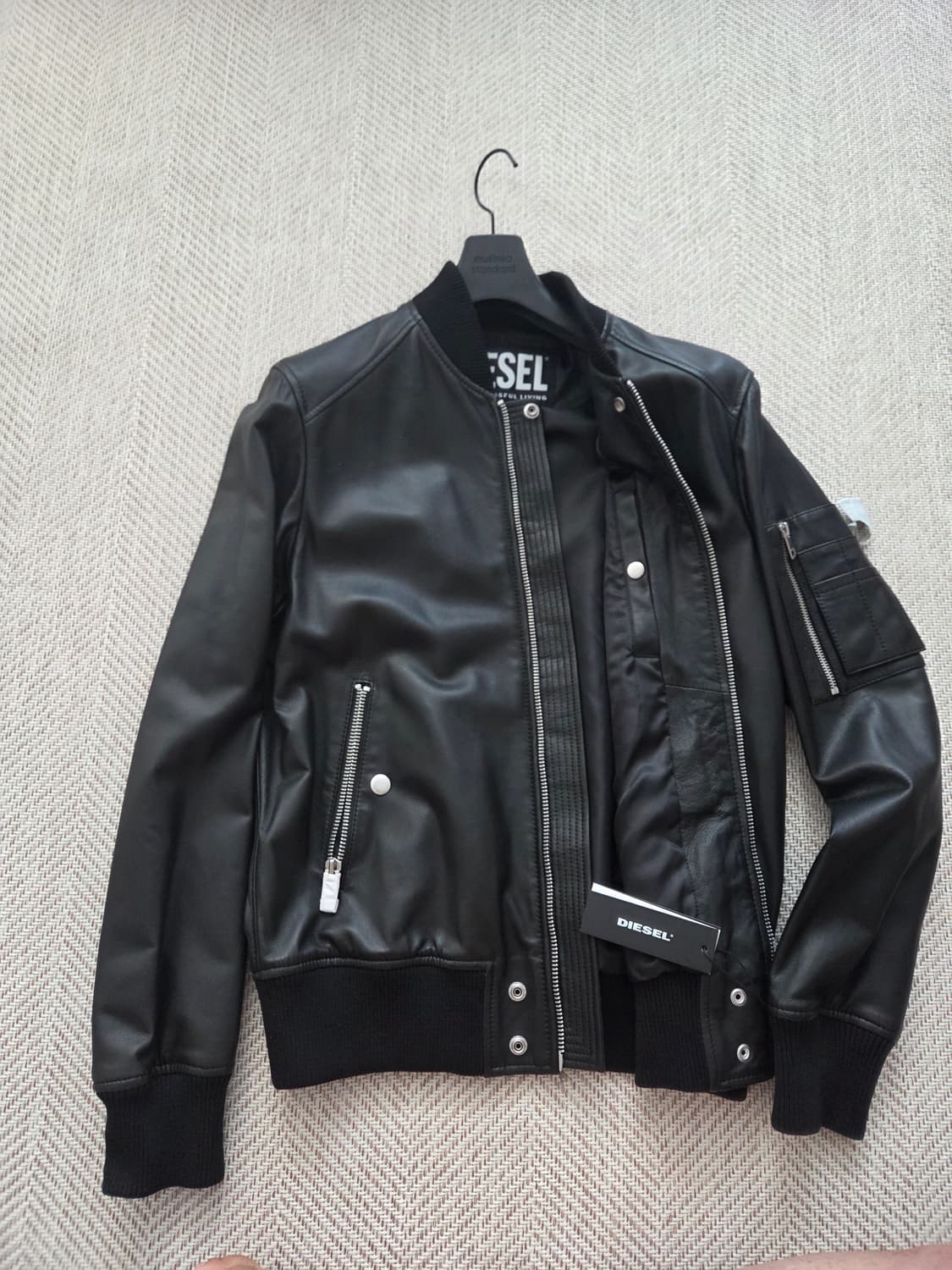 [새상품/L]디젤 ABBOTT 램스킨 레더 자켓 상품이미지4